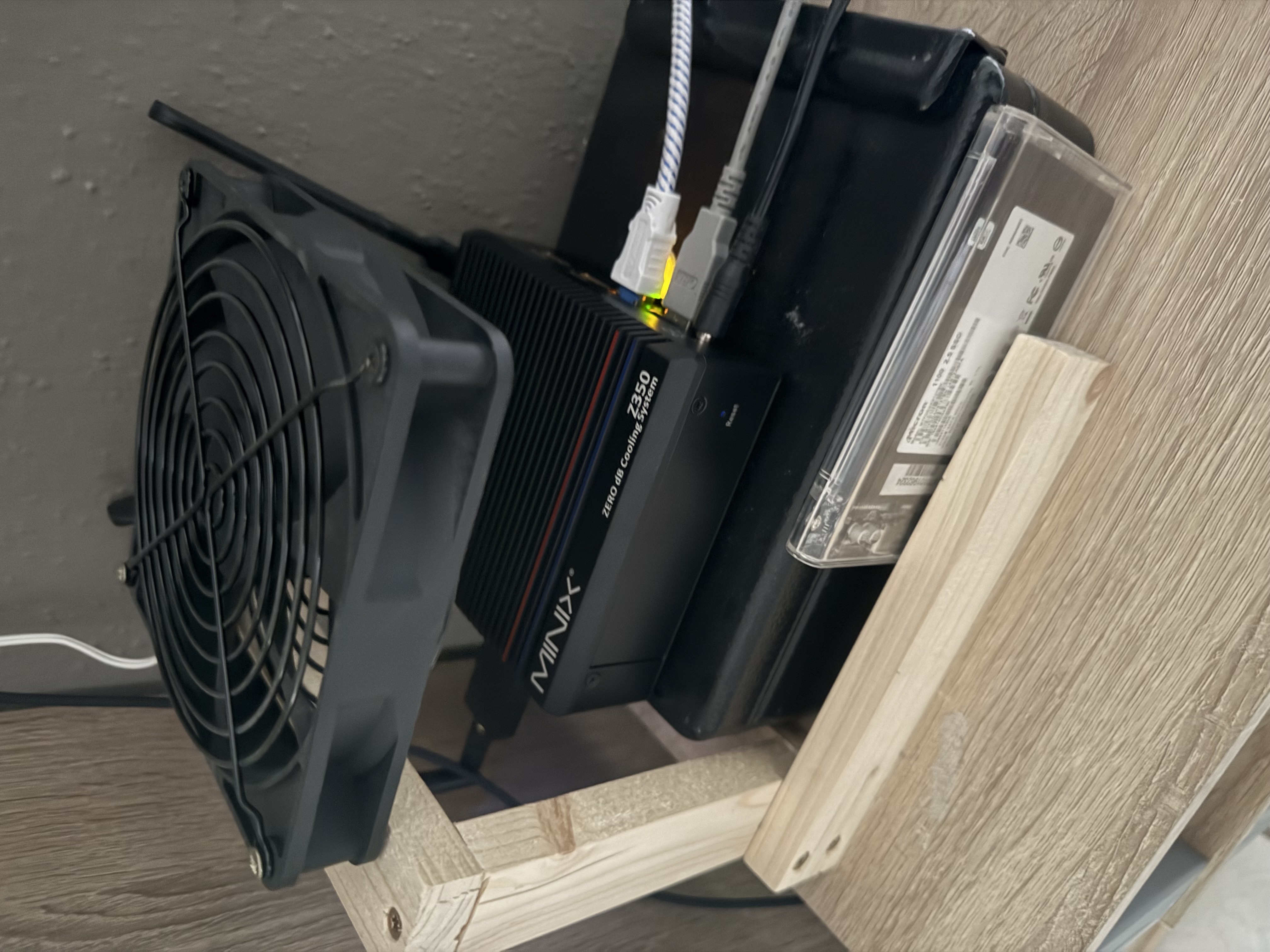 Minix N350 Heimserver